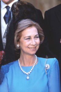 La Reina Sofía con la perla La Peregrina