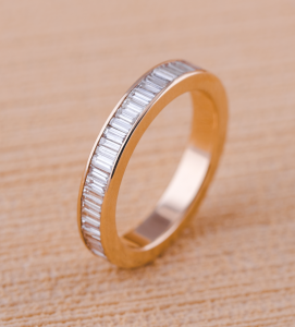 anillo de compromiso de diamantes letizia
